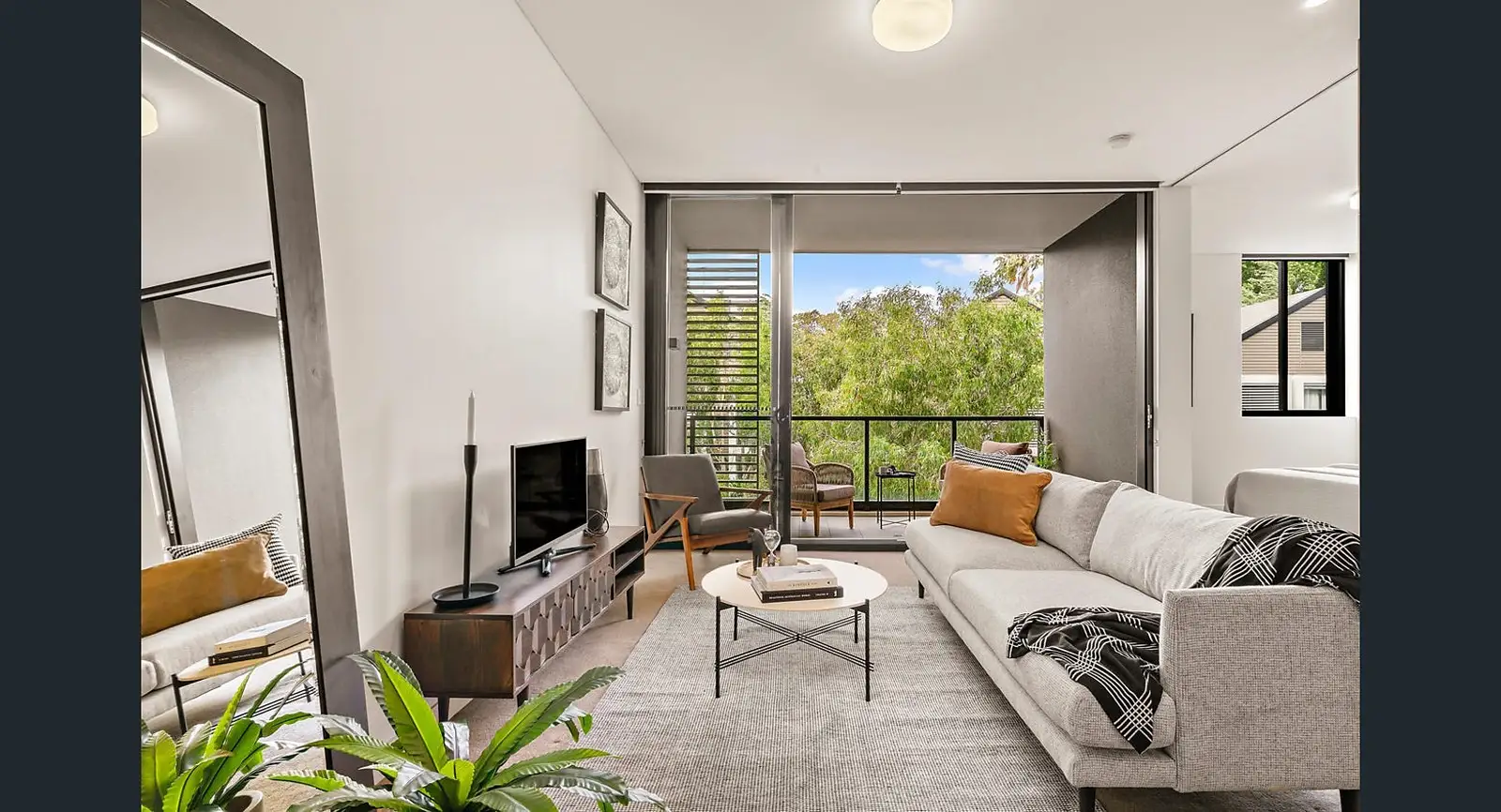 103/12 Denison Street, Camperdown Sold by Sydney Sotheby's International Realty - image 1