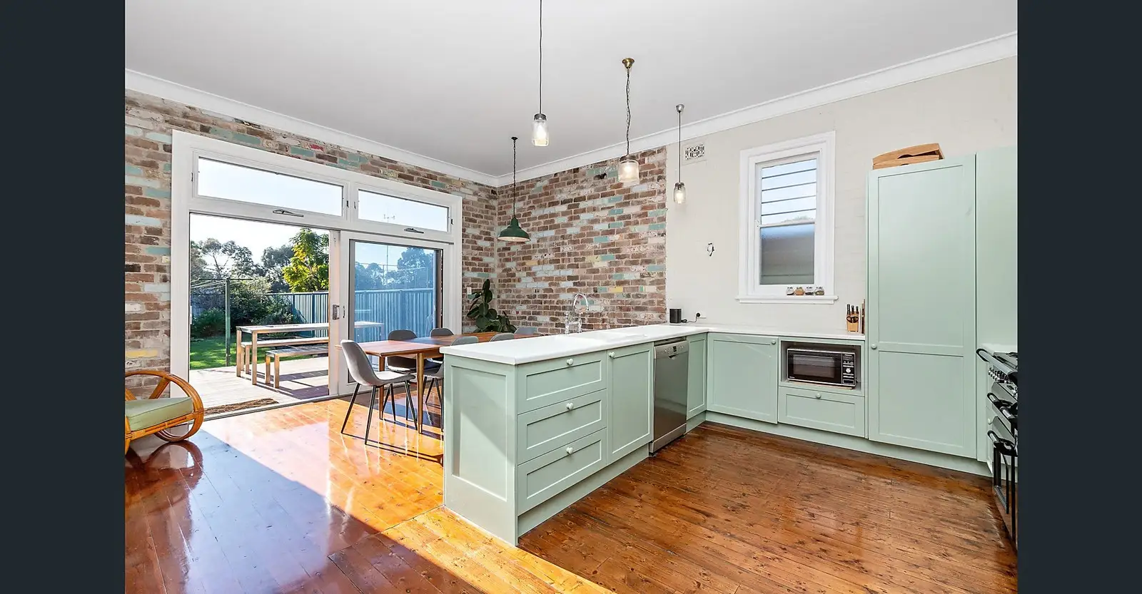 55 Silver Street, St Peters Sold by Sydney Sotheby's International Realty - image 1
