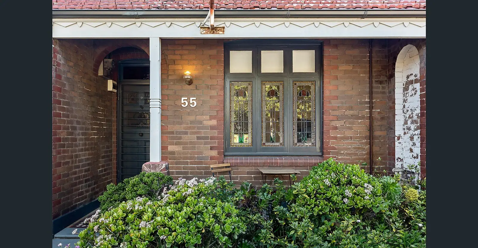 55 Silver Street, St Peters Sold by Sydney Sotheby's International Realty - image 2