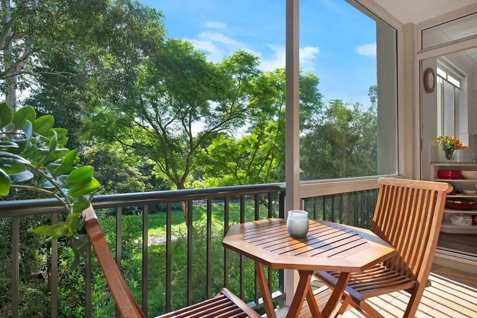 39/42 Lombard Street, Glebe Leased by Sydney Sotheby's International Realty - image 2