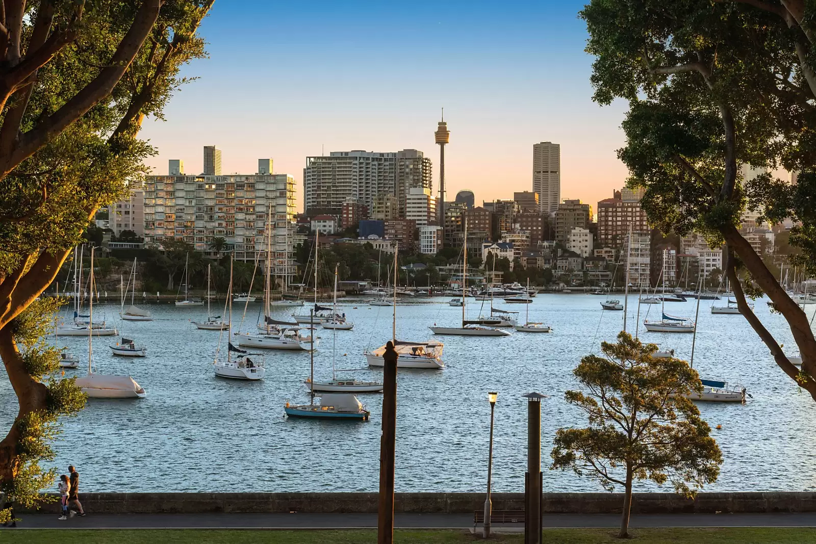 2/73 New Beach Road, Darling Point Sold by Sydney Sotheby's International Realty - image 4