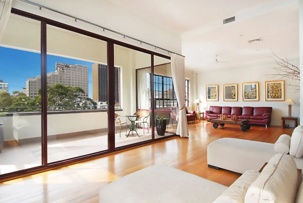 52 Francis Street, Darlinghurst Leased by Sydney Sotheby's International Realty - image 2