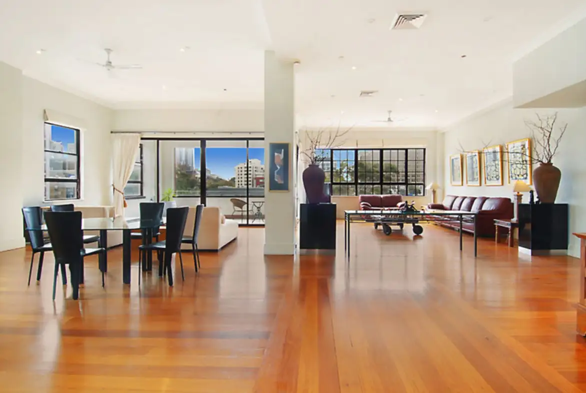52 Francis Street, Darlinghurst Leased by Sydney Sotheby's International Realty - image 1
