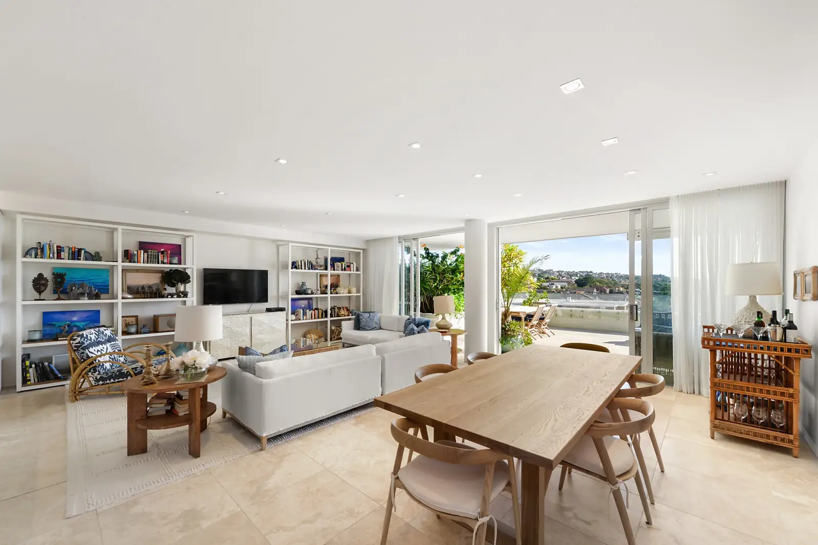 518/180-186 Campbell Parade, Bondi Beach Sold by Sydney Sotheby's International Realty - image 1