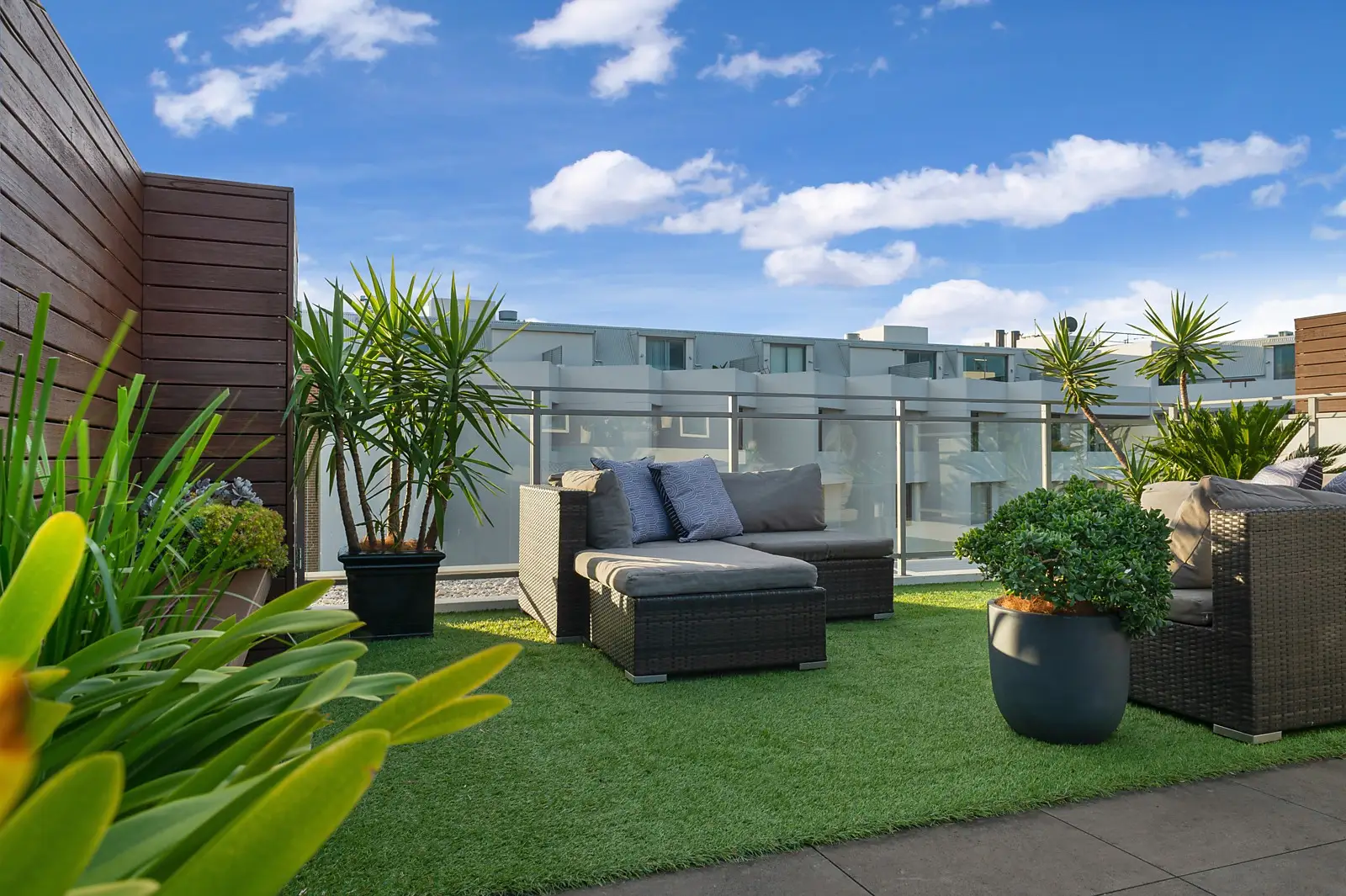 308/72 Alice Street, Newtown Sold by Sydney Sotheby's International Realty - image 2