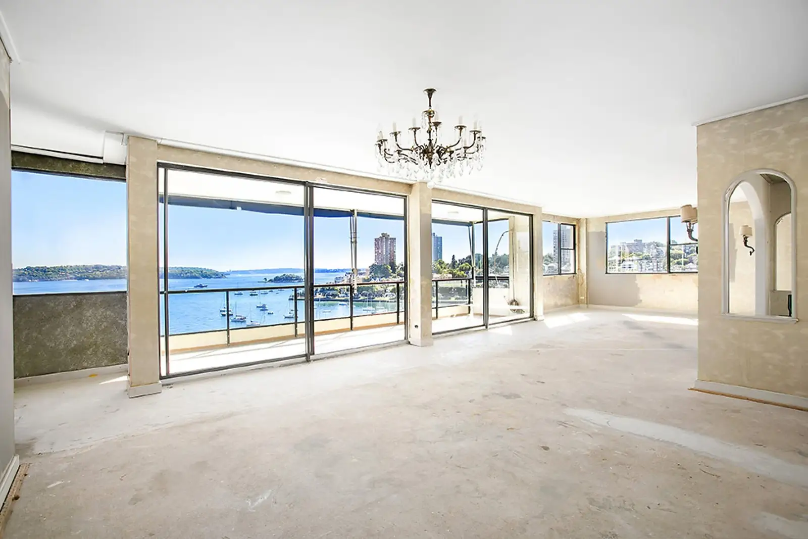 132/95 Elizabeth Bay Road, Elizabeth Bay Sold by Sydney Sotheby's International Realty - image 2