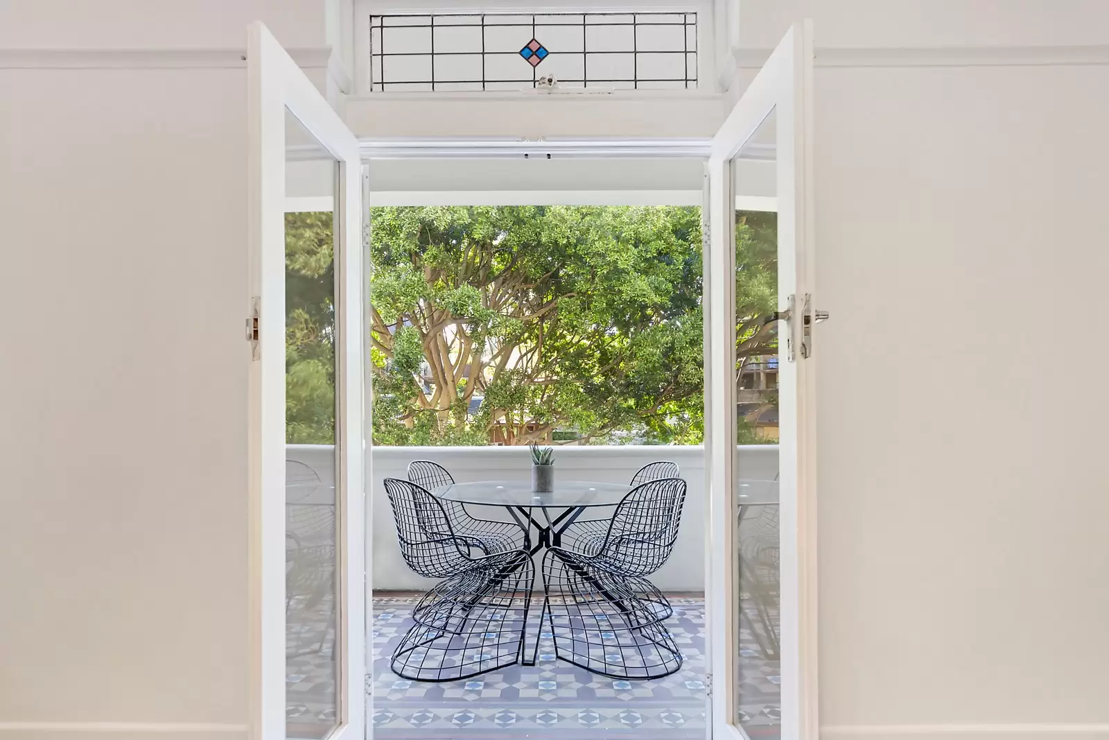 4/241 Old South Head Road, Bondi Sold by Sydney Sotheby's International Realty - image 8