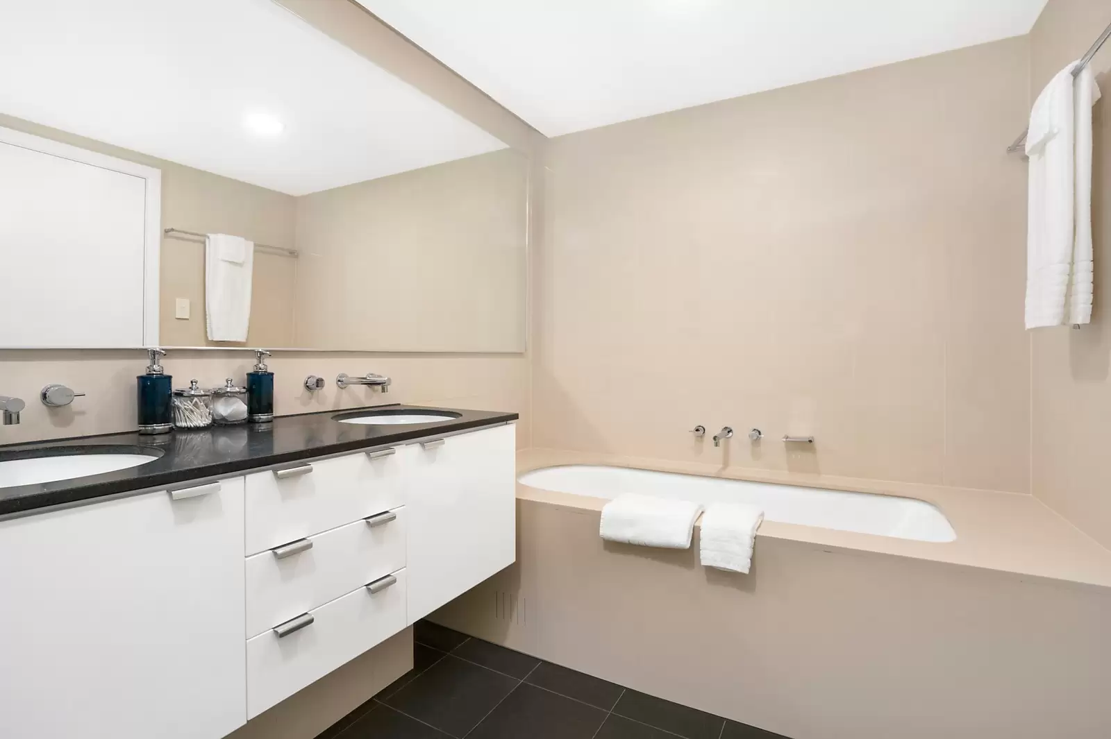102/19 Hickson Road, Walsh Bay Sold by Sydney Sotheby's International Realty - image 13