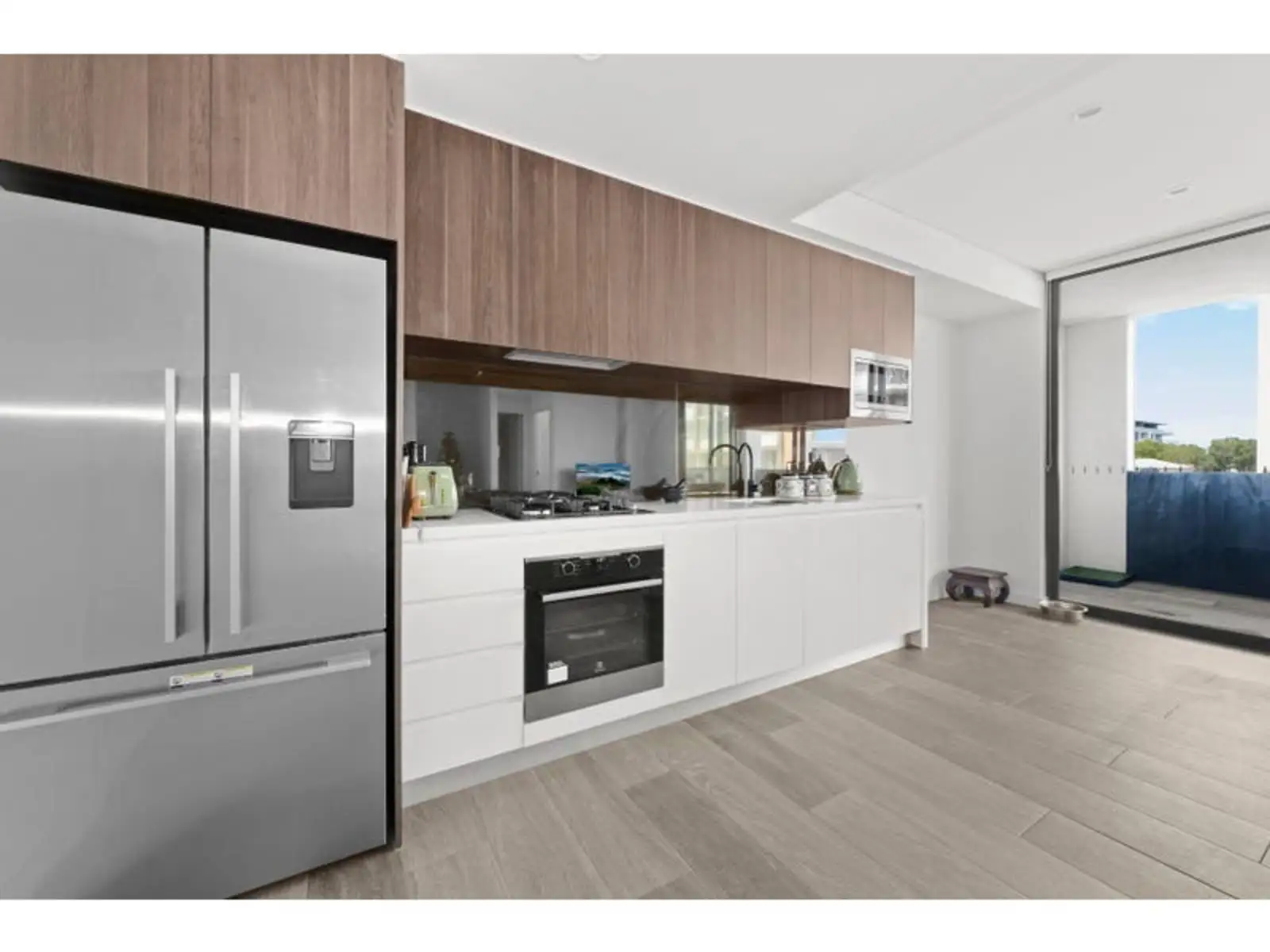 38/13-15 Mentmore Avenue, Rosebery Leased by Sydney Sotheby's International Realty - image 2