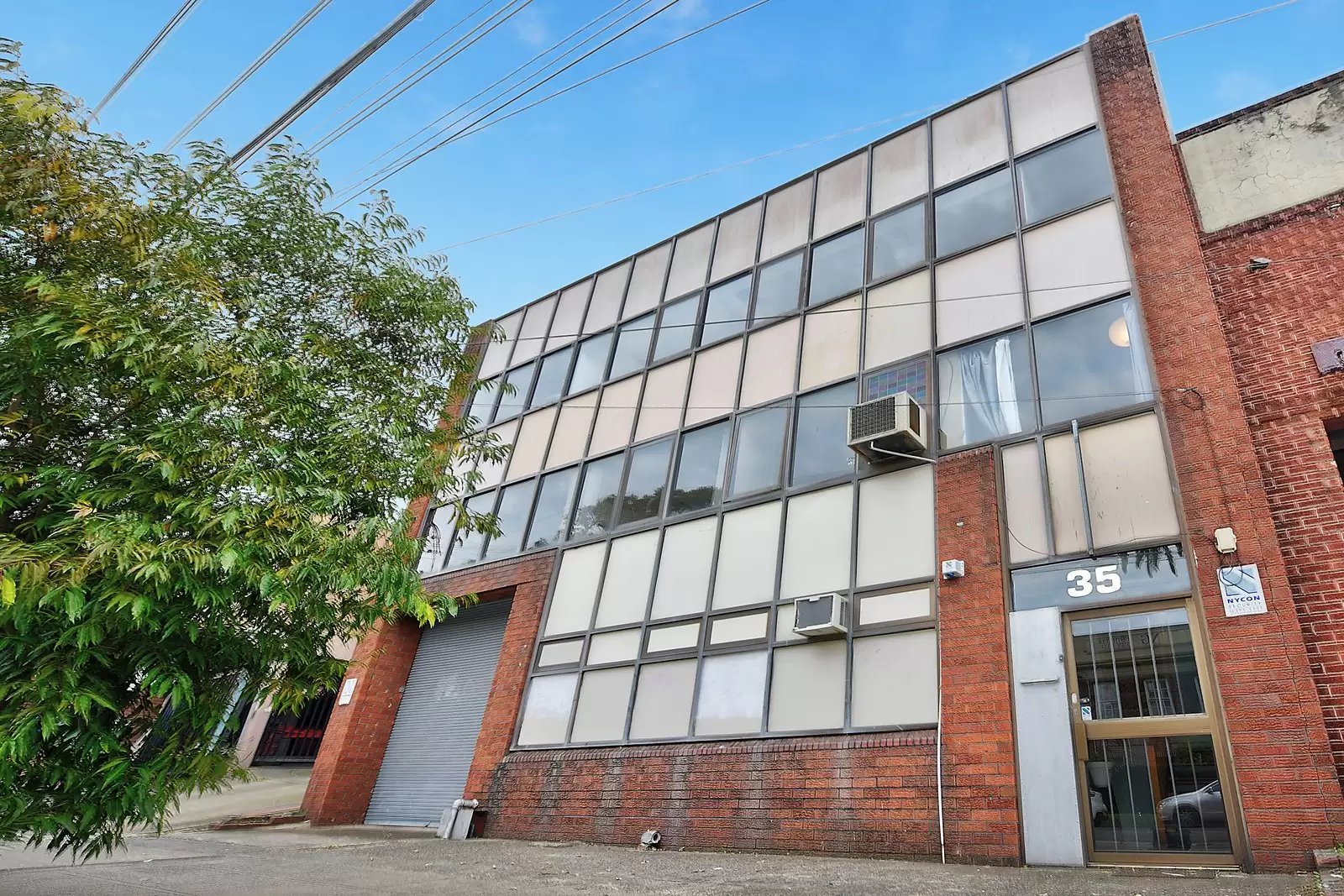 35 Carrington Road, Marrickville Sold by Sydney Sotheby's International Realty - image 5