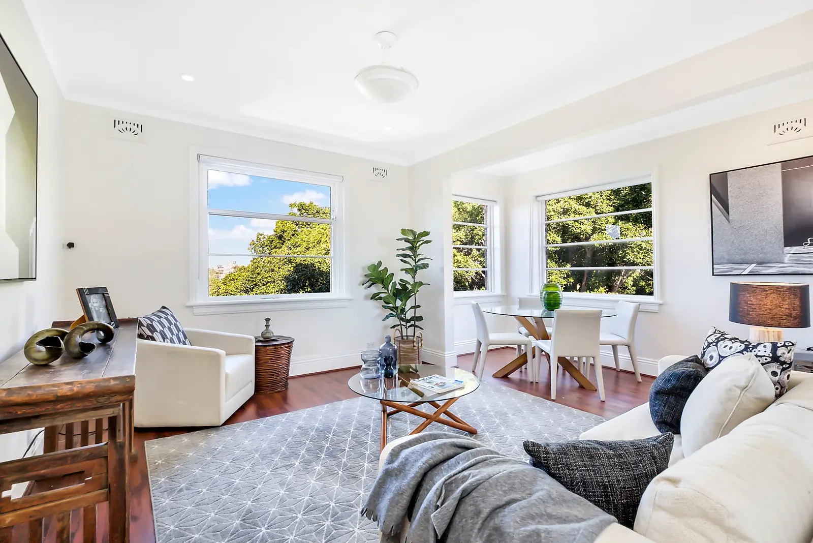 10/51 Birriga Road, Bellevue Hill Sold by Sydney Sotheby's International Realty - image 2