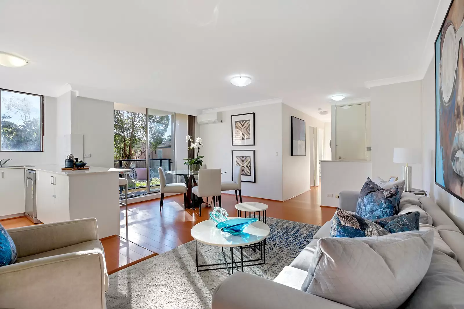 1D/39-41 Penkivil Street, Bondi Sold by Sydney Sotheby's International Realty - image 4