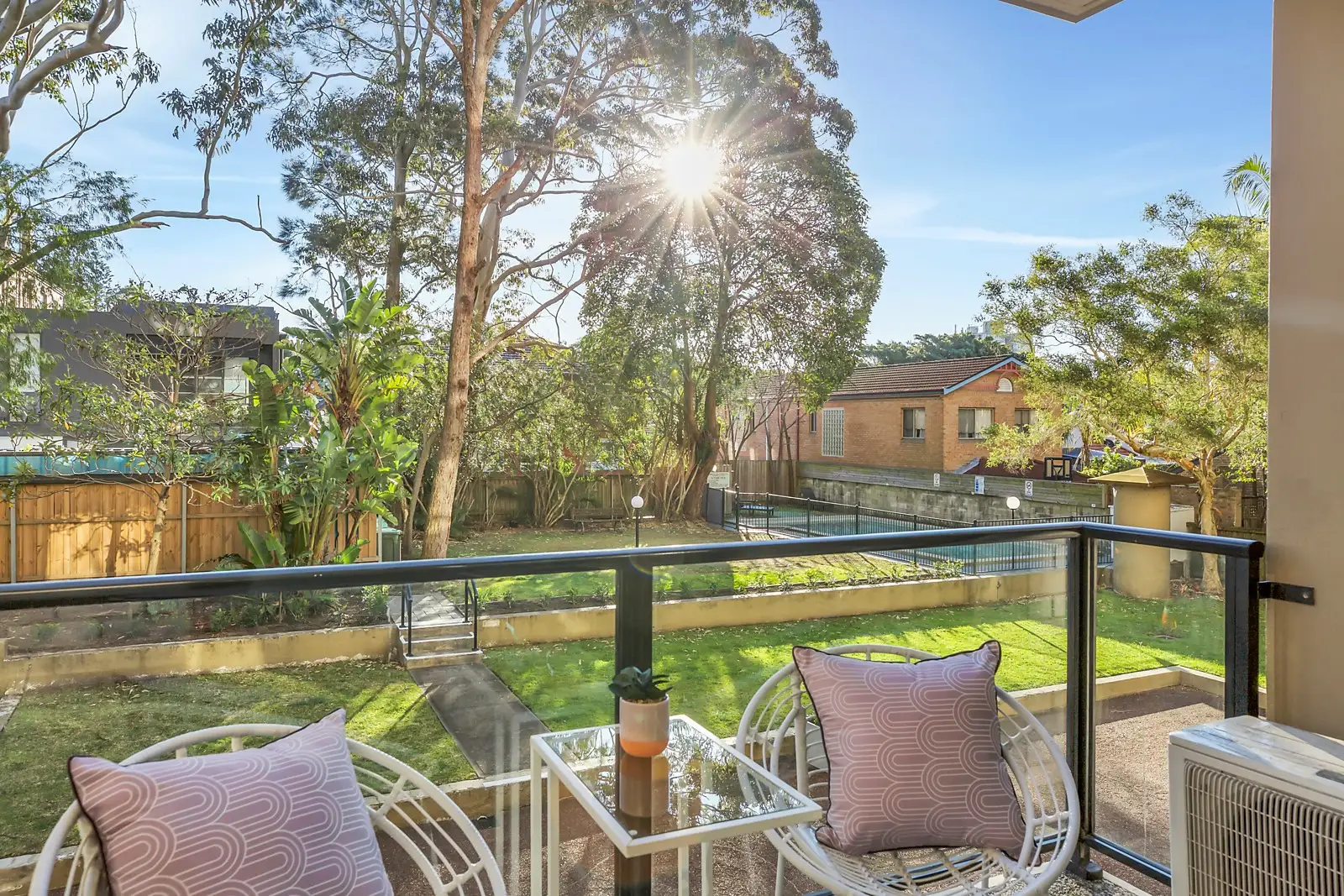1D/39-41 Penkivil Street, Bondi Sold by Sydney Sotheby's International Realty - image 2