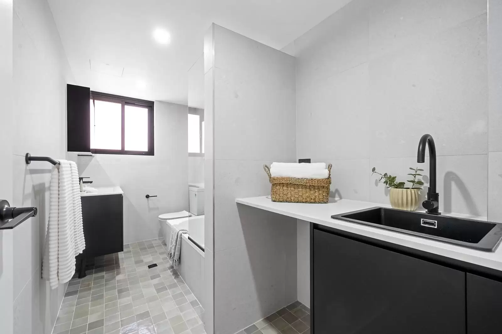 167 Livingstone Road, Marrickville Sold by Sydney Sotheby's International Realty - image 8