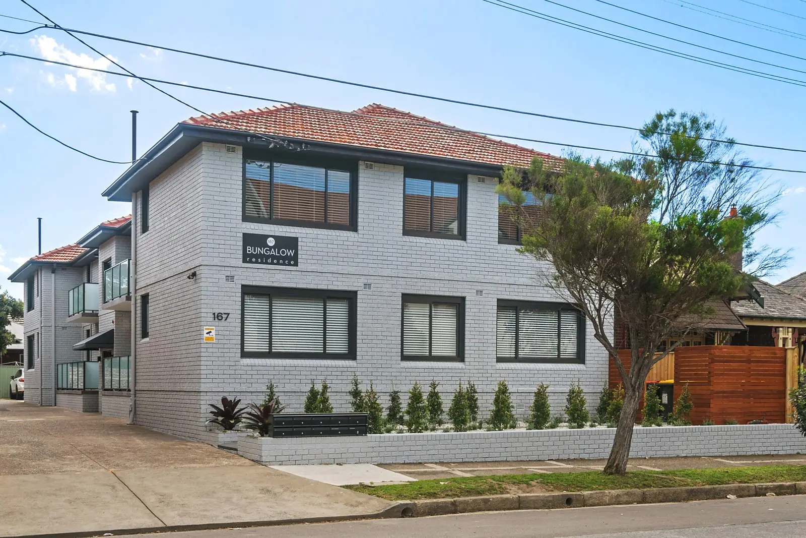 167 Livingstone Road, Marrickville Sold by Sydney Sotheby's International Realty - image 2