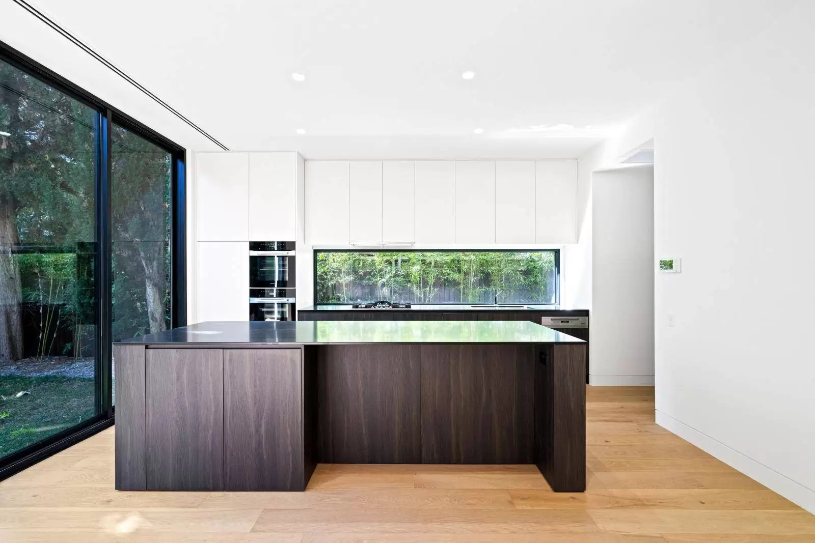 24 Forest Road, Double Bay Leased by Sydney Sotheby's International Realty - image 6