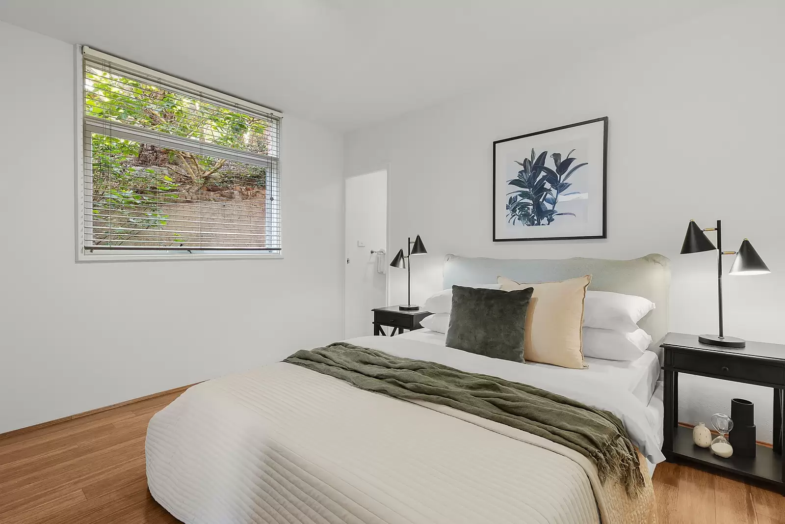 7/52 Darling Point Road, Darling Point Leased by Sydney Sotheby's International Realty - image 5