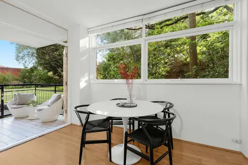 7/52 Darling Point Road, Darling Point Leased by Sydney Sotheby's International Realty