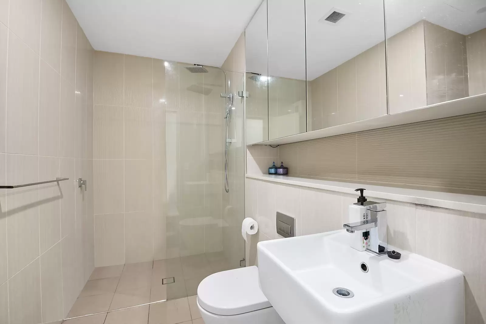G05/39-47 Mentmore Avenue, Rosebery Sold by Sydney Sotheby's International Realty - image 8