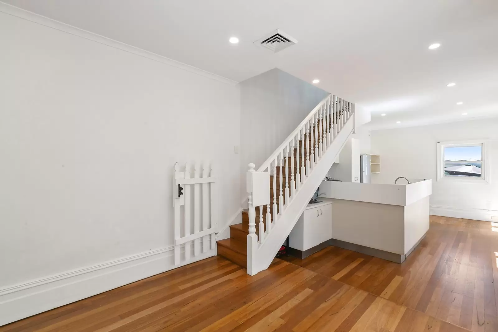 24 Junction Street, Woollahra Sold by Sydney Sotheby's International Realty - image 4