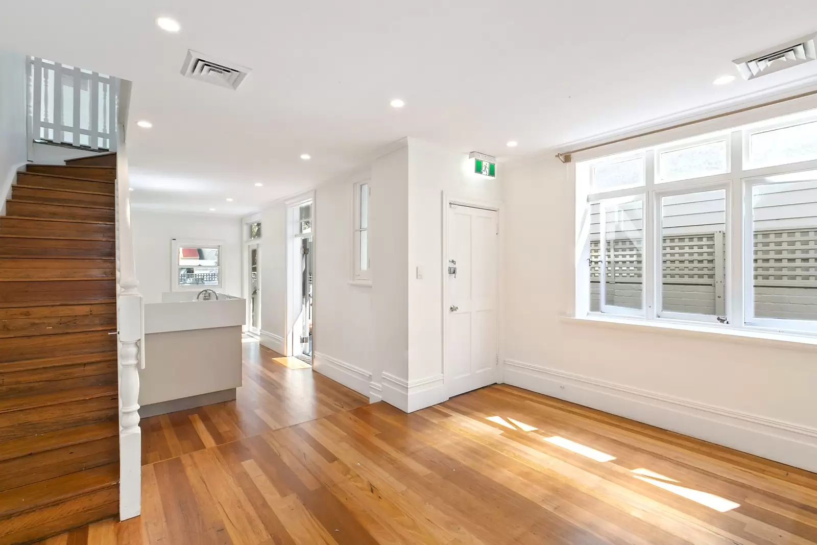 24 Junction Street, Woollahra Sold by Sydney Sotheby's International Realty - image 3