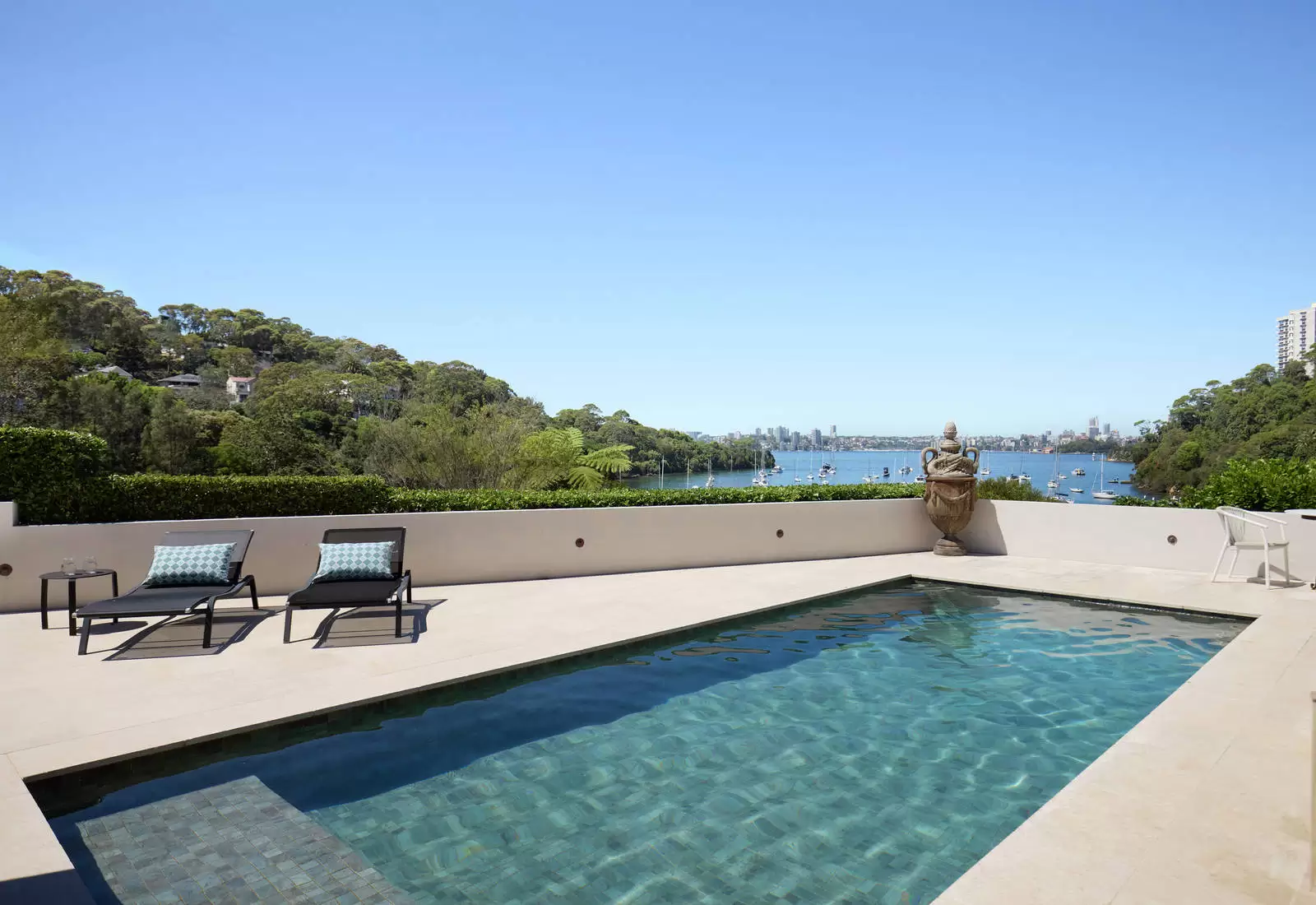 8 Curlew Camp Road, Mosman Leased by Sydney Sotheby's International Realty - image 3