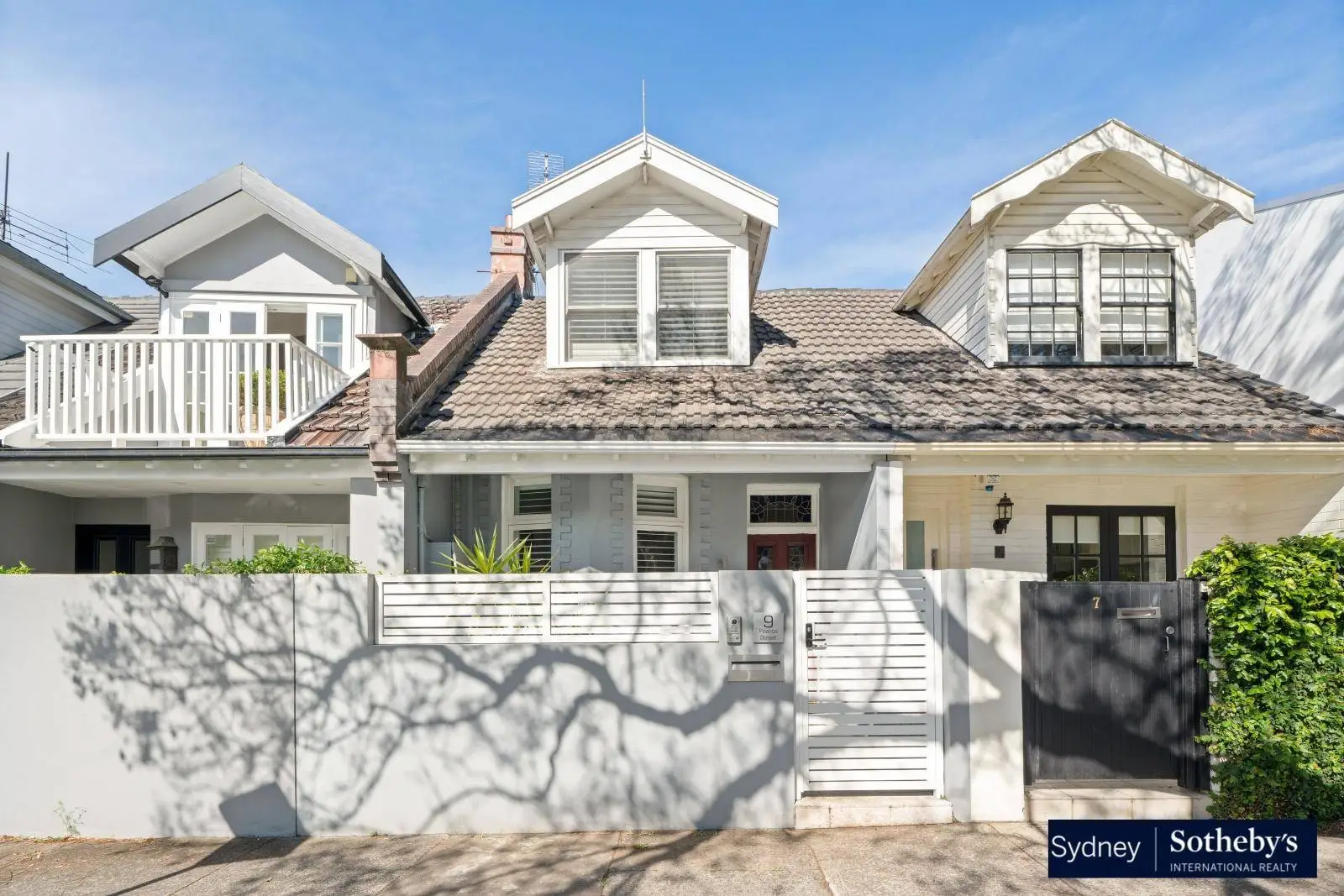 9 Pearce Street, Double Bay Leased by Sydney Sotheby's International Realty - image 1