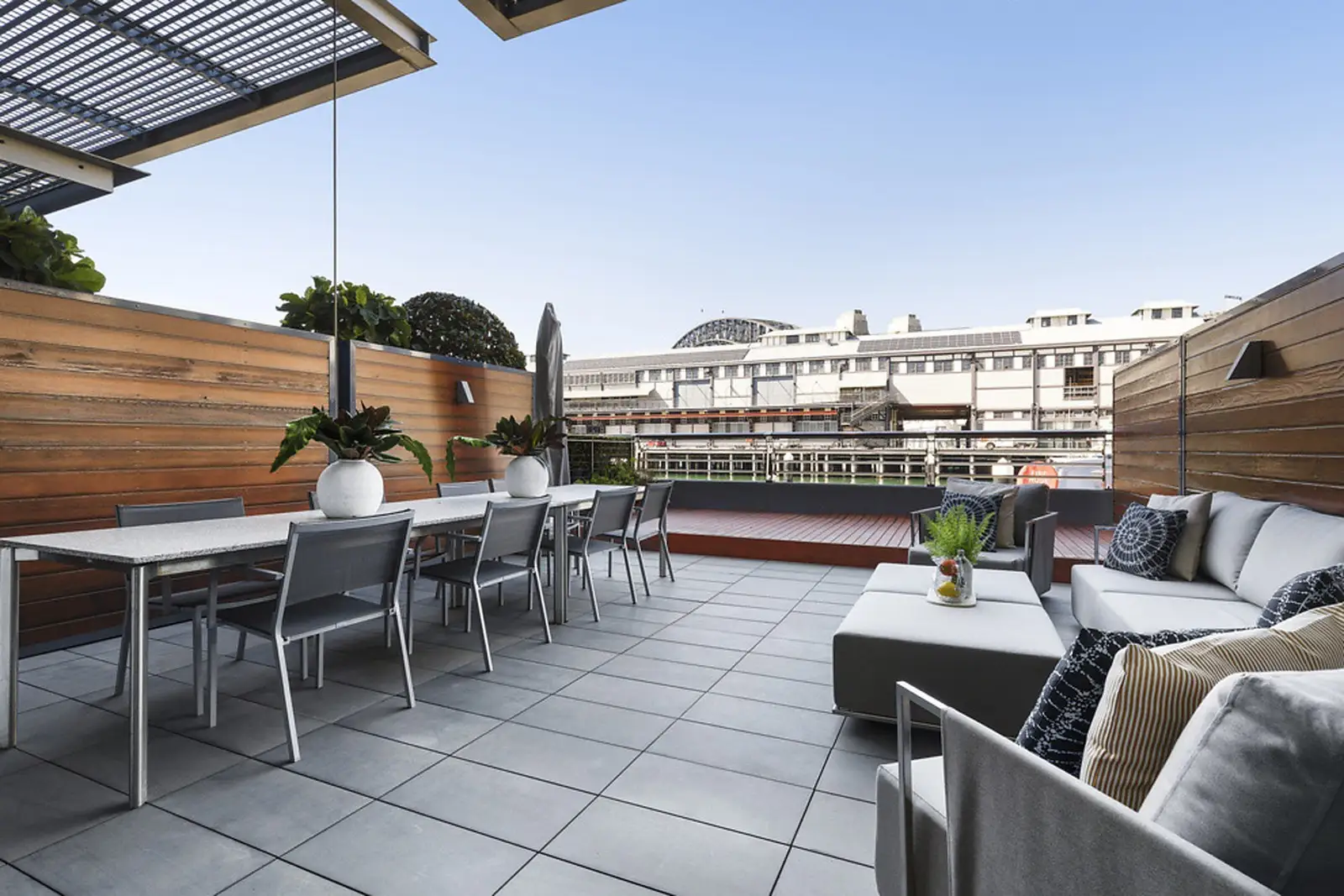 106/19 Hickson Road, Walsh Bay Sold by Sydney Sotheby's International Realty - image 2