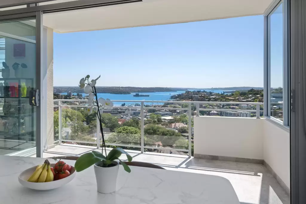 32/6 Trelawney Street, Woollahra Sold by Sydney Sotheby's International Realty