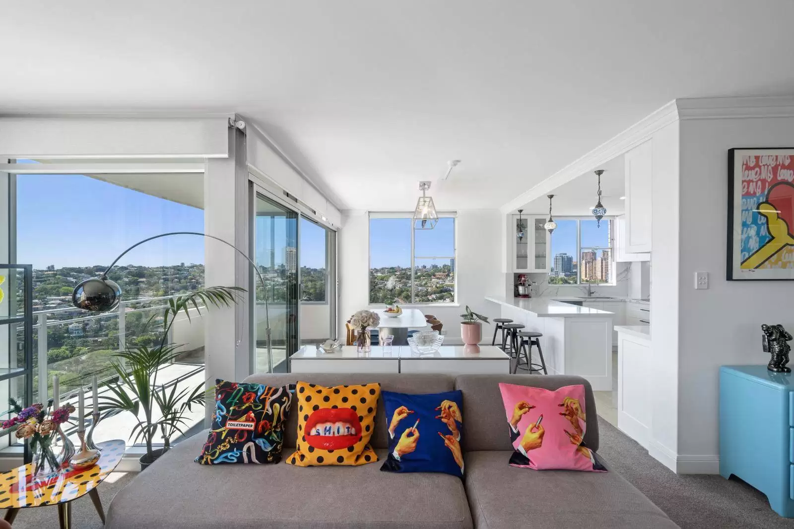 32/6 Trelawney Street, Woollahra Sold by Sydney Sotheby's International Realty - image 5