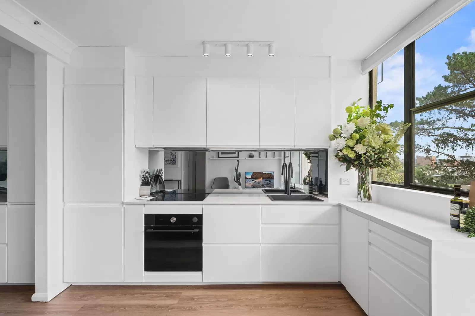 2B/3 Darling Point Road, Darling Point Sold by Sydney Sotheby's International Realty - image 7