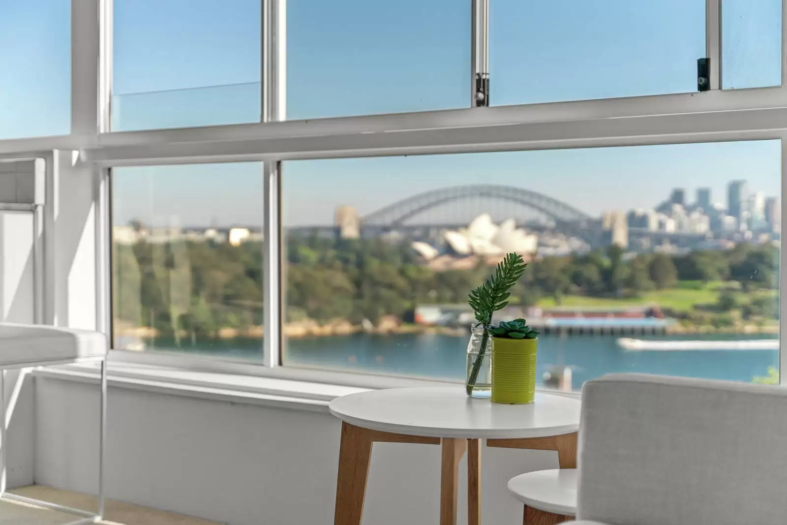 47/15 Wylde Street, Potts Point Leased by Sydney Sotheby's International Realty - image 3