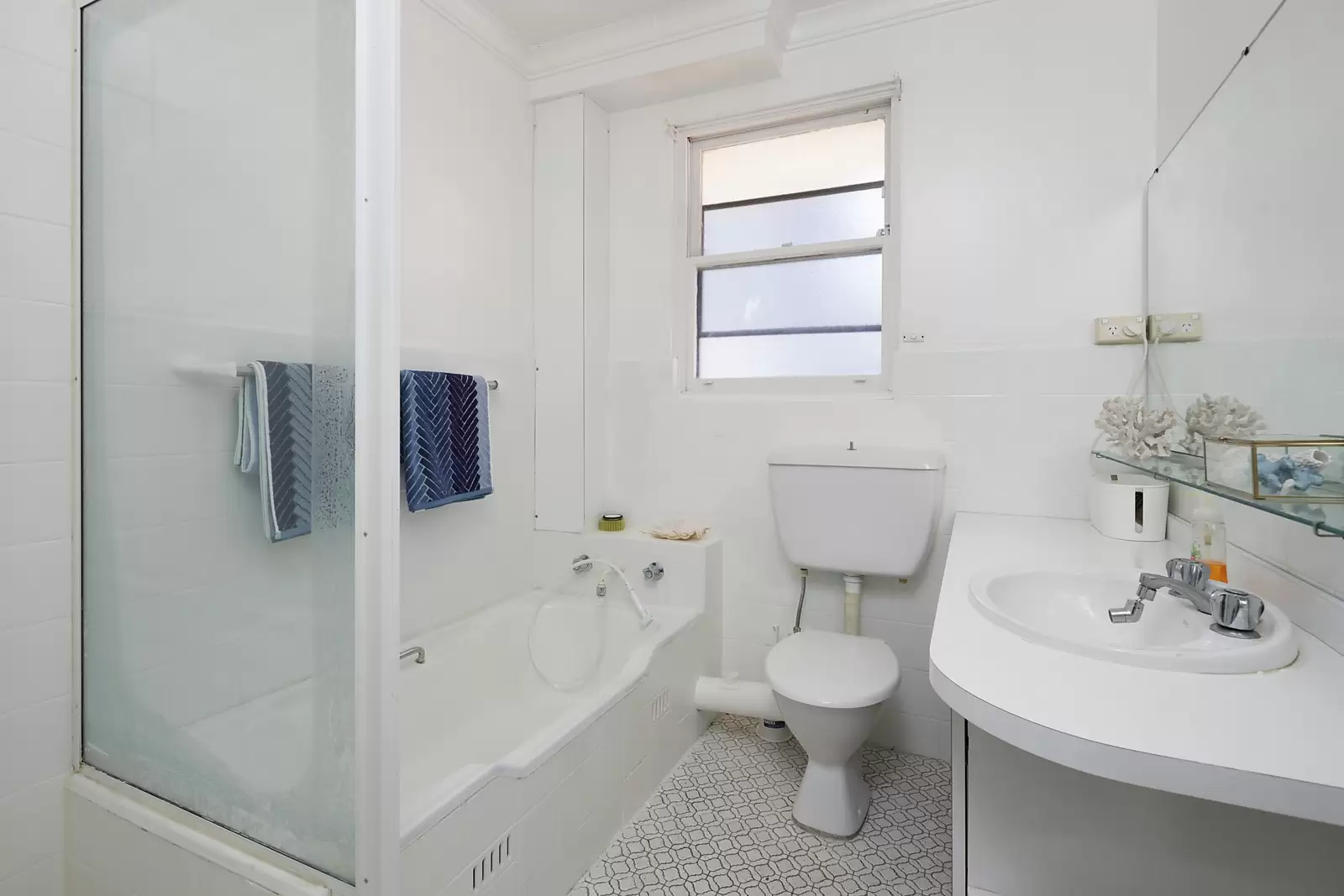 34/12-18 Tower Street, Vaucluse Sold by Sydney Sotheby's International Realty - image 12