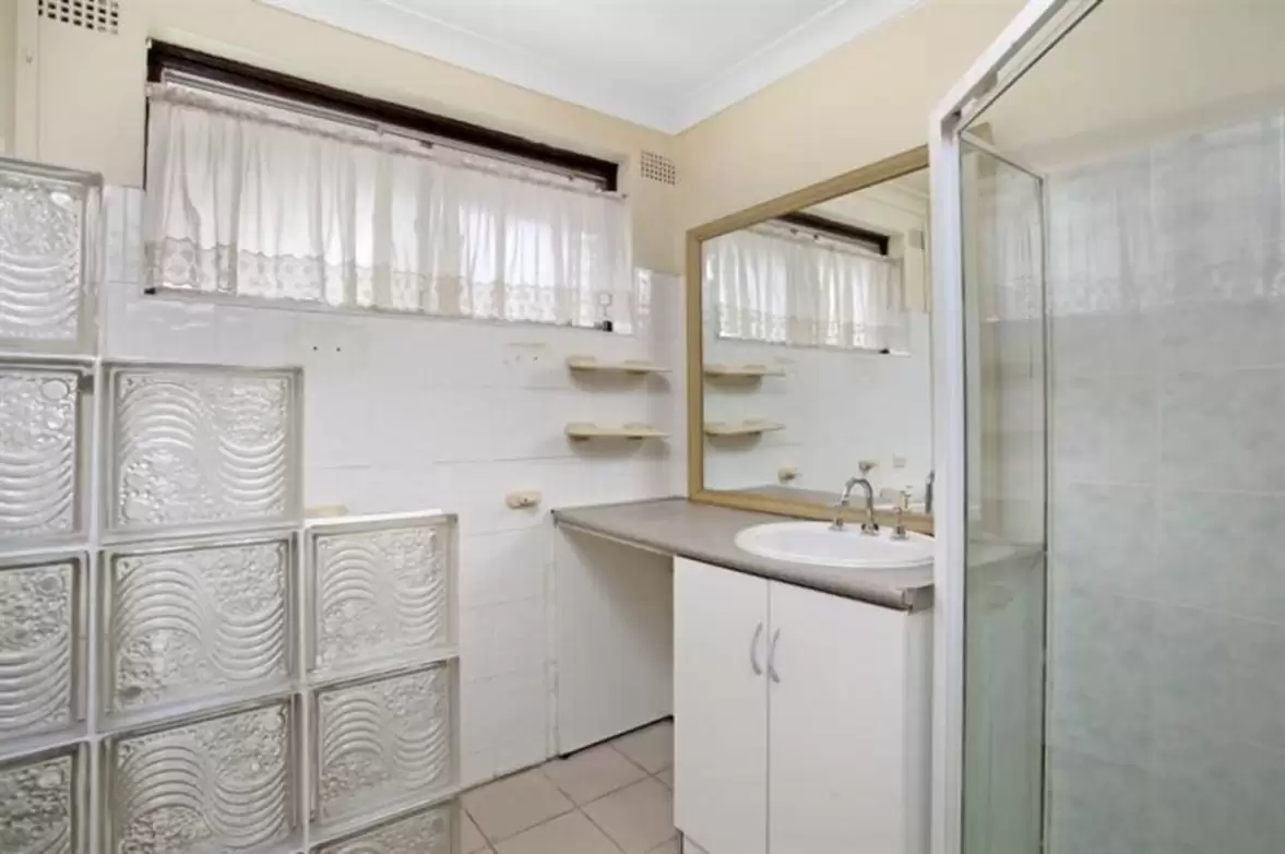 7/31 Churchill Avenue, Strathfield Leased by Sydney Sotheby's International Realty - image 4