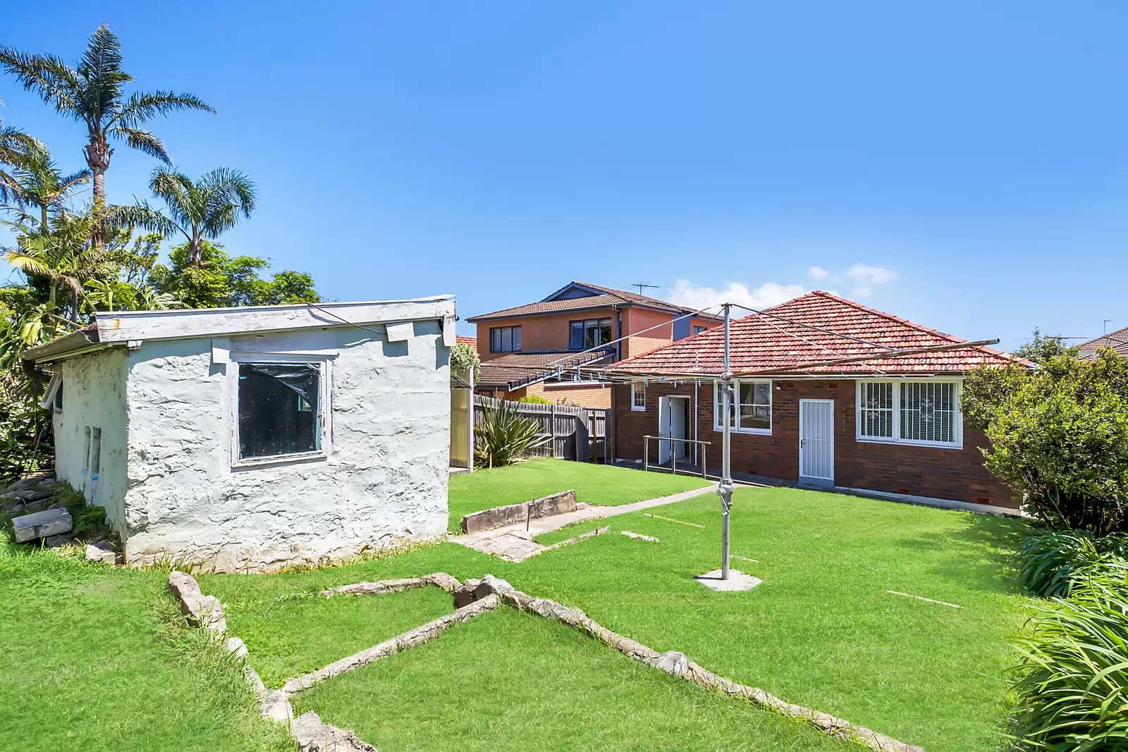 97 Hardy Street, Dover Heights Sold by Sydney Sotheby's International Realty - image 8