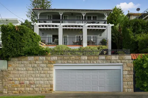 205 Hopetoun Avenue, Vaucluse Leased by Sydney Sotheby's International Realty