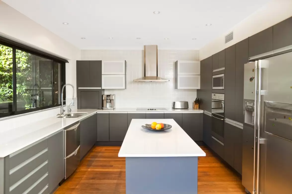 17 Fitzwilliam Road, Vaucluse Sold by Sydney Sotheby's International Realty - image 8