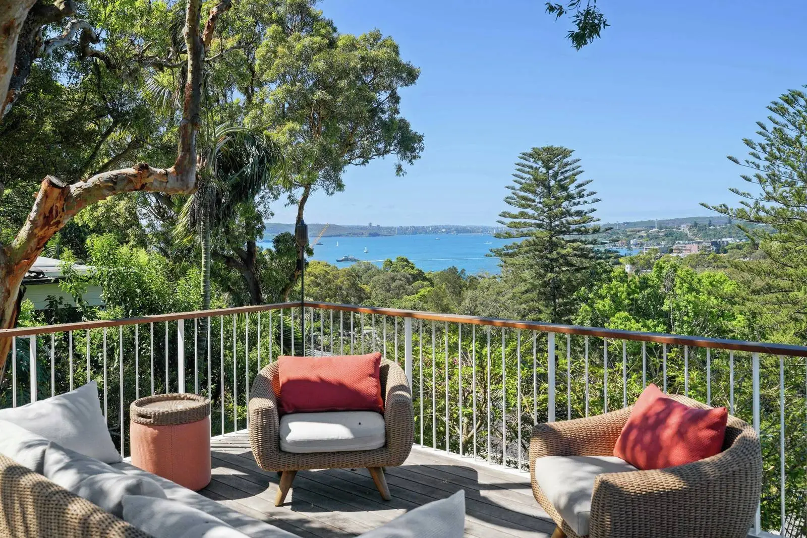 29 Wentworth Rd, Vaucluse Leased by Sydney Sotheby's International Realty - image 2