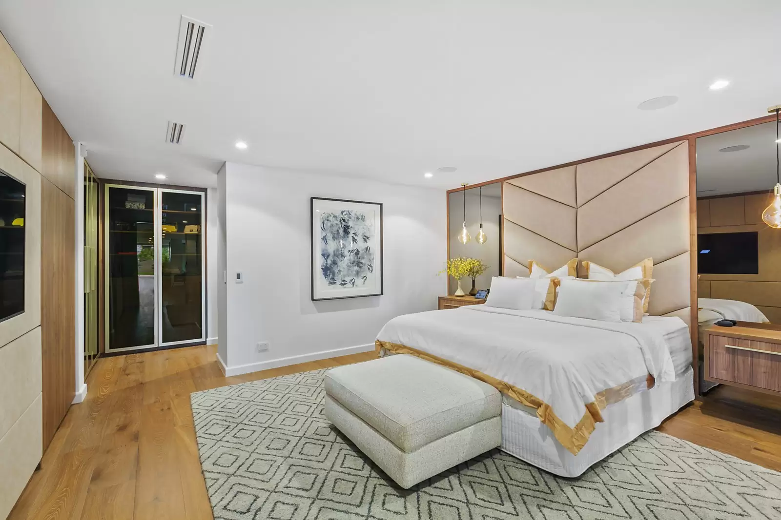 1/47 New Beach Road, Darling Point Sold by Sydney Sotheby's International Realty - image 17