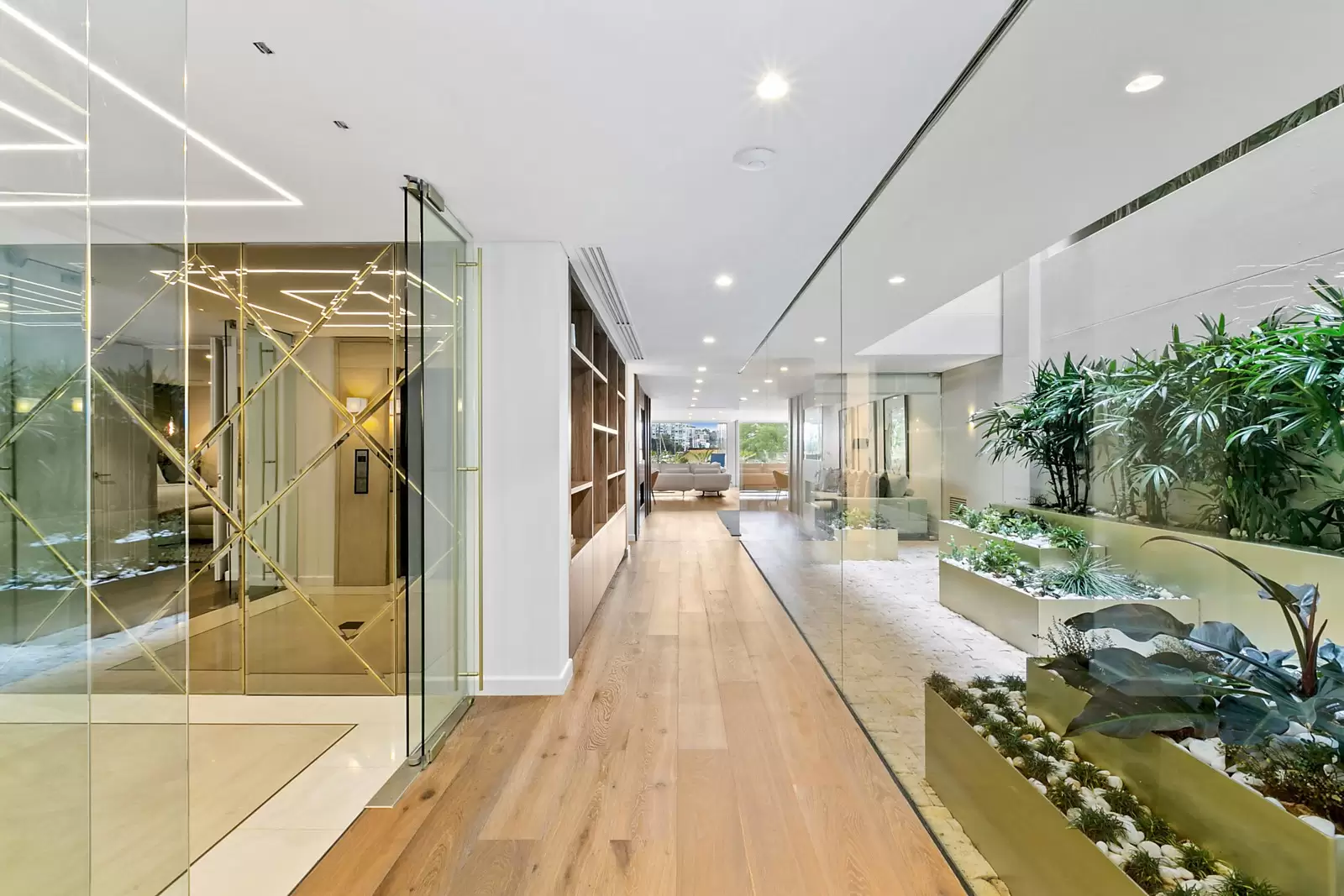 1/47 New Beach Road, Darling Point Sold by Sydney Sotheby's International Realty - image 15