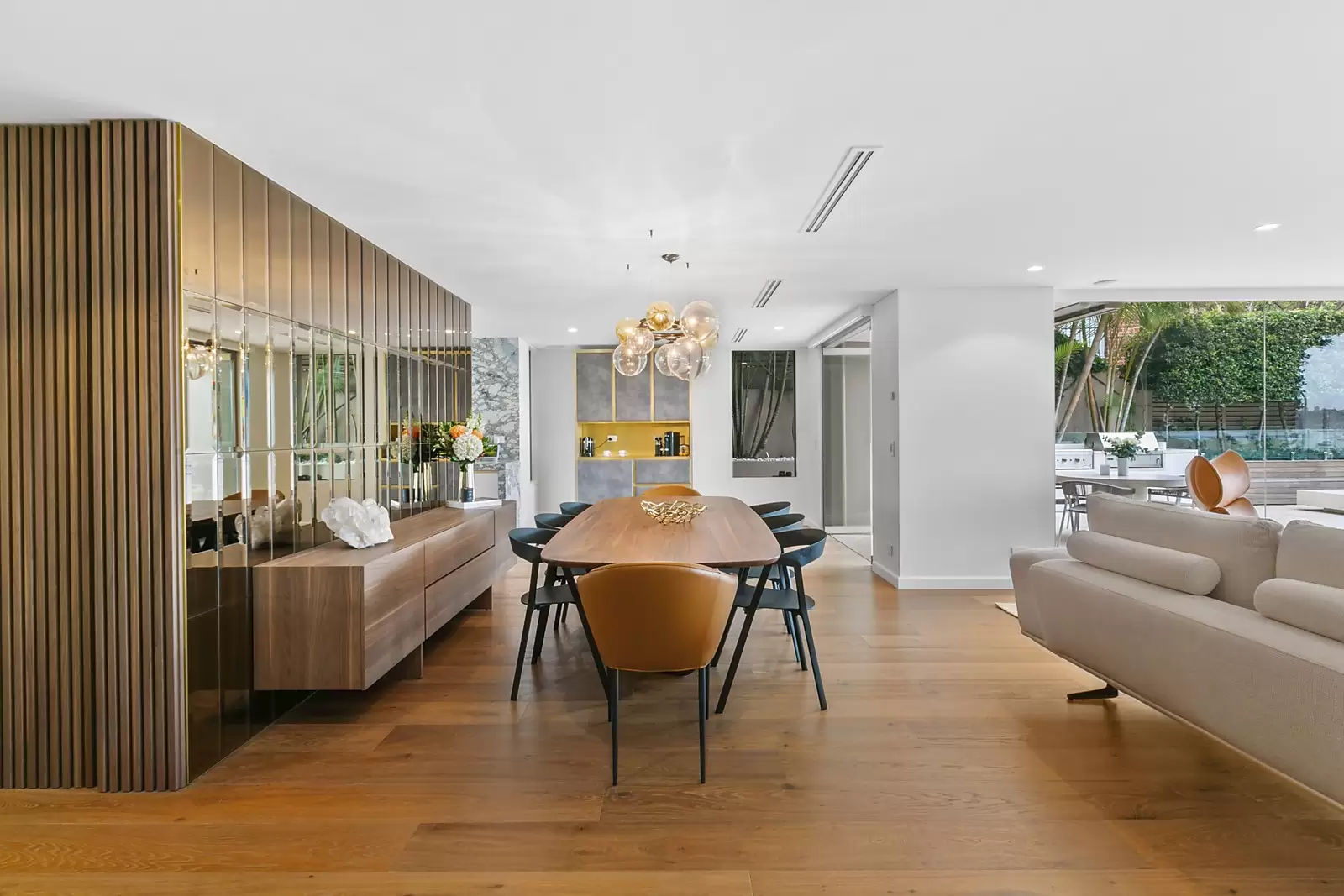 1/47 New Beach Road, Darling Point Sold by Sydney Sotheby's International Realty - image 11