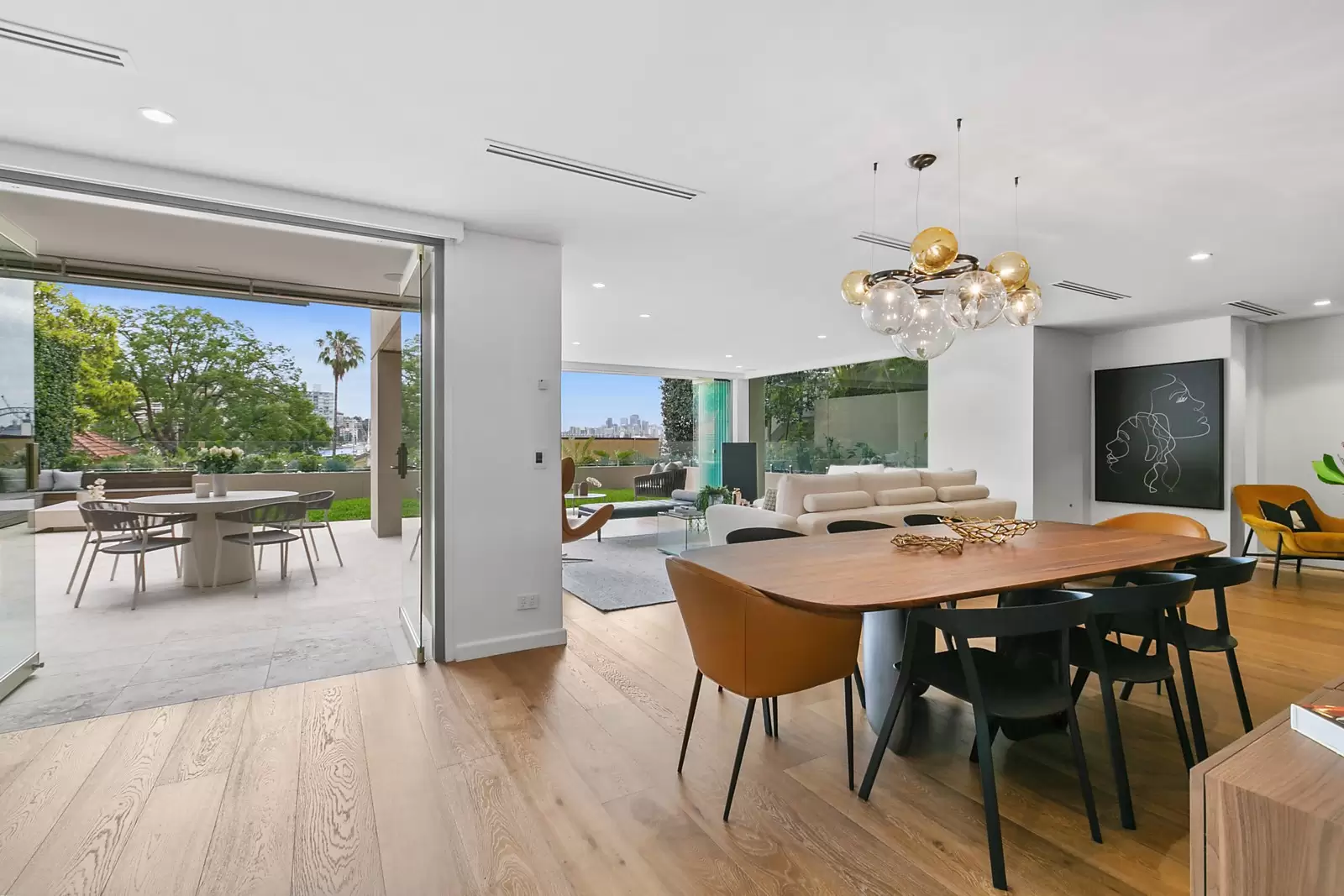1/47 New Beach Road, Darling Point Sold by Sydney Sotheby's International Realty - image 10