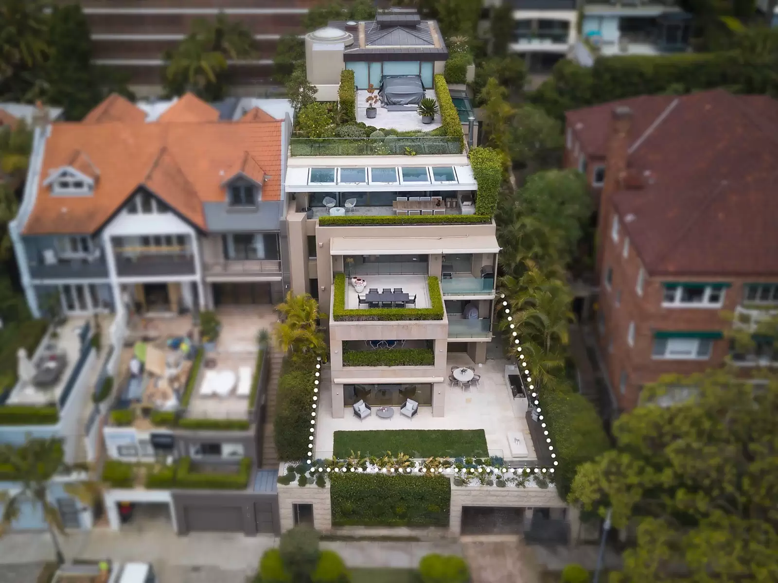 1/47 New Beach Road, Darling Point Sold by Sydney Sotheby's International Realty - image 4