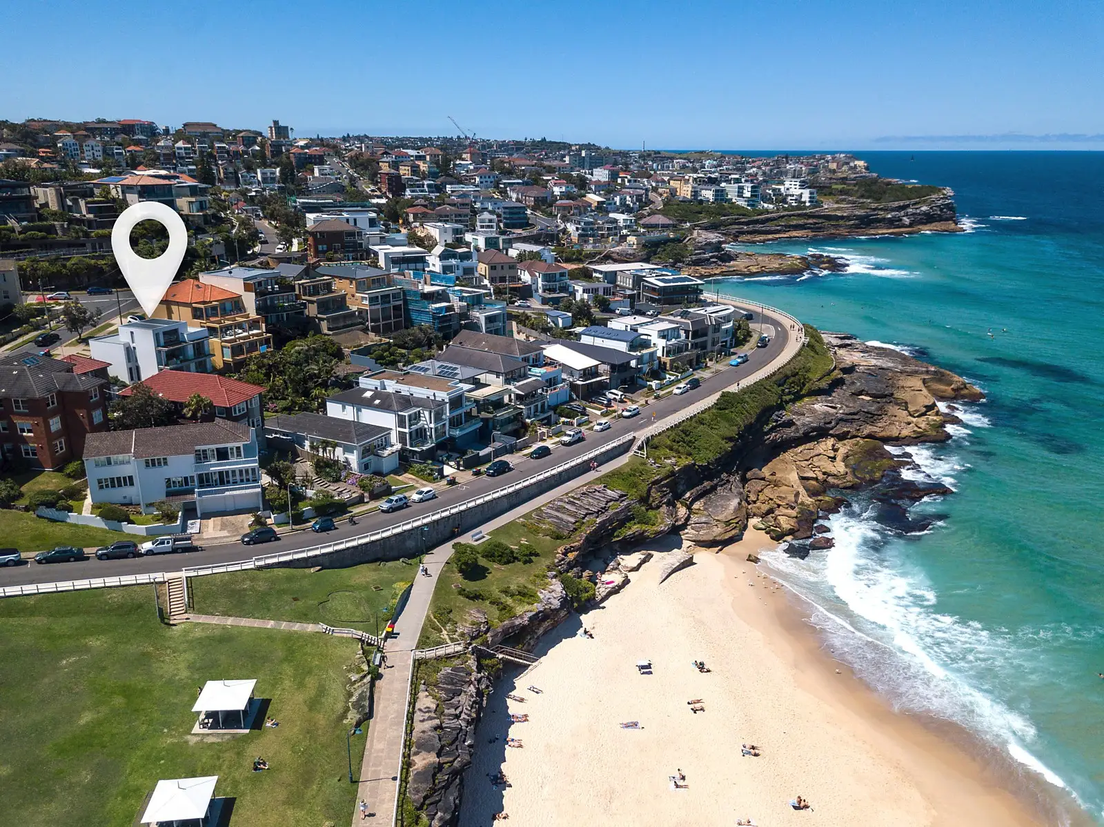 4 Bayview Street, Bronte Sold by Sydney Sotheby's International Realty - image 1