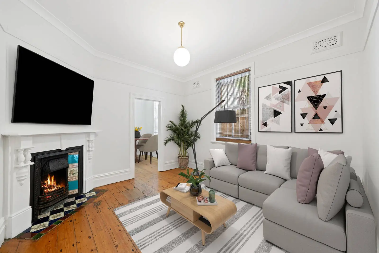 107 Old South Head Road, Bondi Junction Leased by Sydney Sotheby's International Realty - image 2