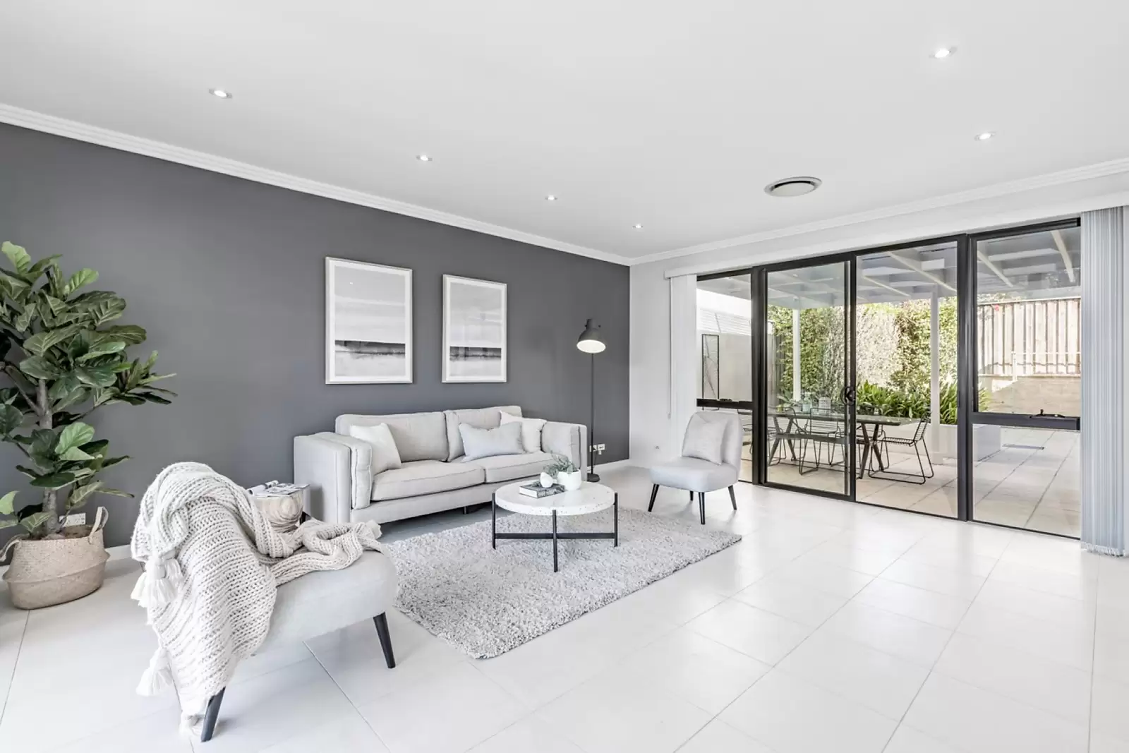 96 Linden Way, Bella Vista Sold by Sydney Sotheby's International Realty - image 4