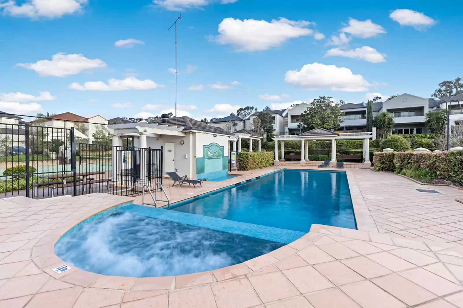 96 Linden Way, Bella Vista Sold by Sydney Sotheby's International Realty - image 10