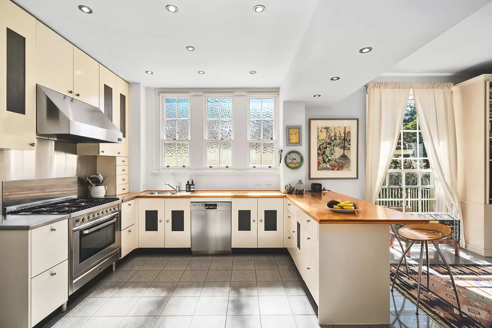 10/3 Rosemont Avenue, Woollahra Sold by Sydney Sotheby's International Realty - image 7