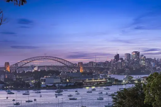 13/63 Darling Point Road, Darling Point Sold by Sydney Sotheby's International Realty