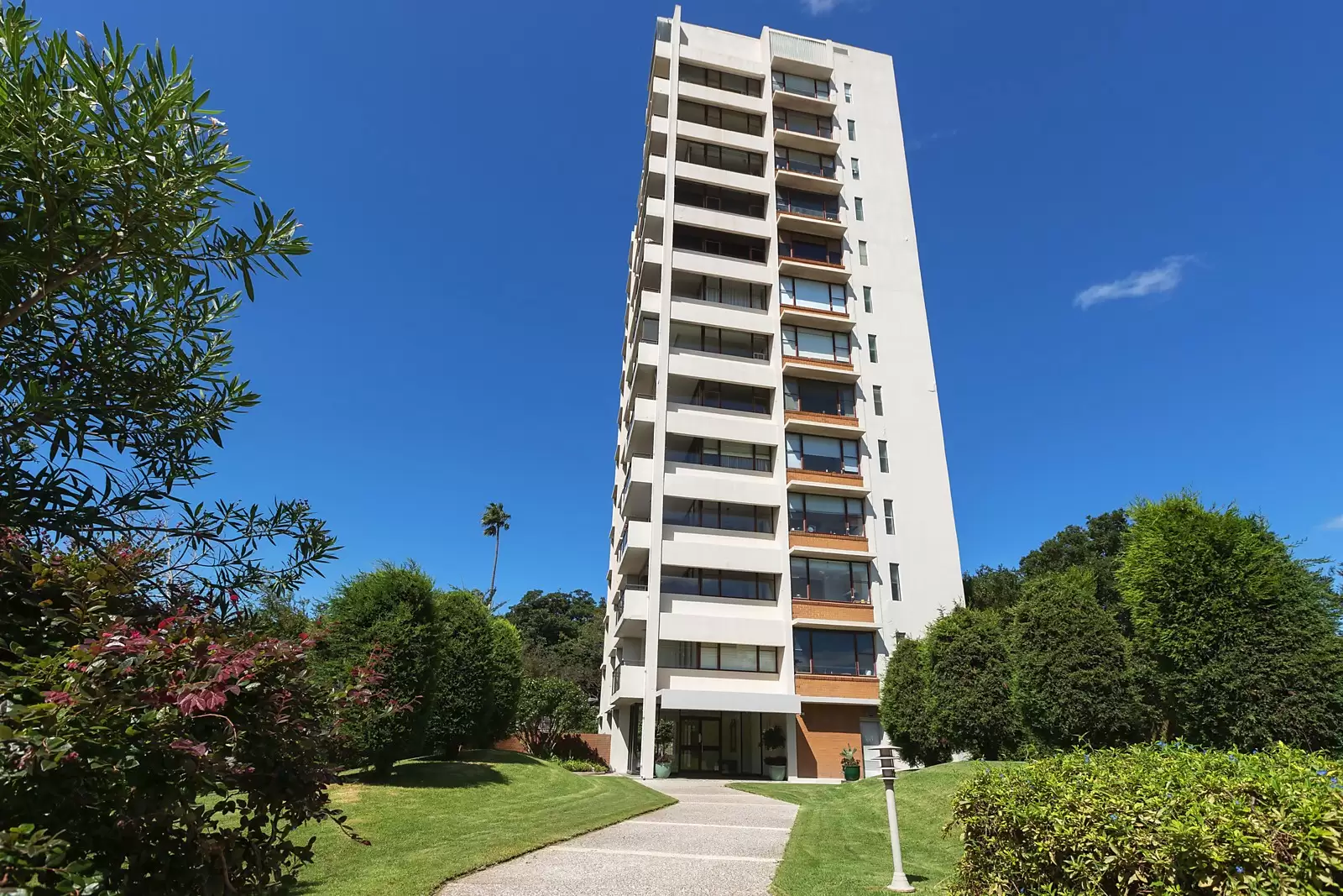 2/51 Darling Point Road, Darling Point Sold by Sydney Sotheby's International Realty - image 13